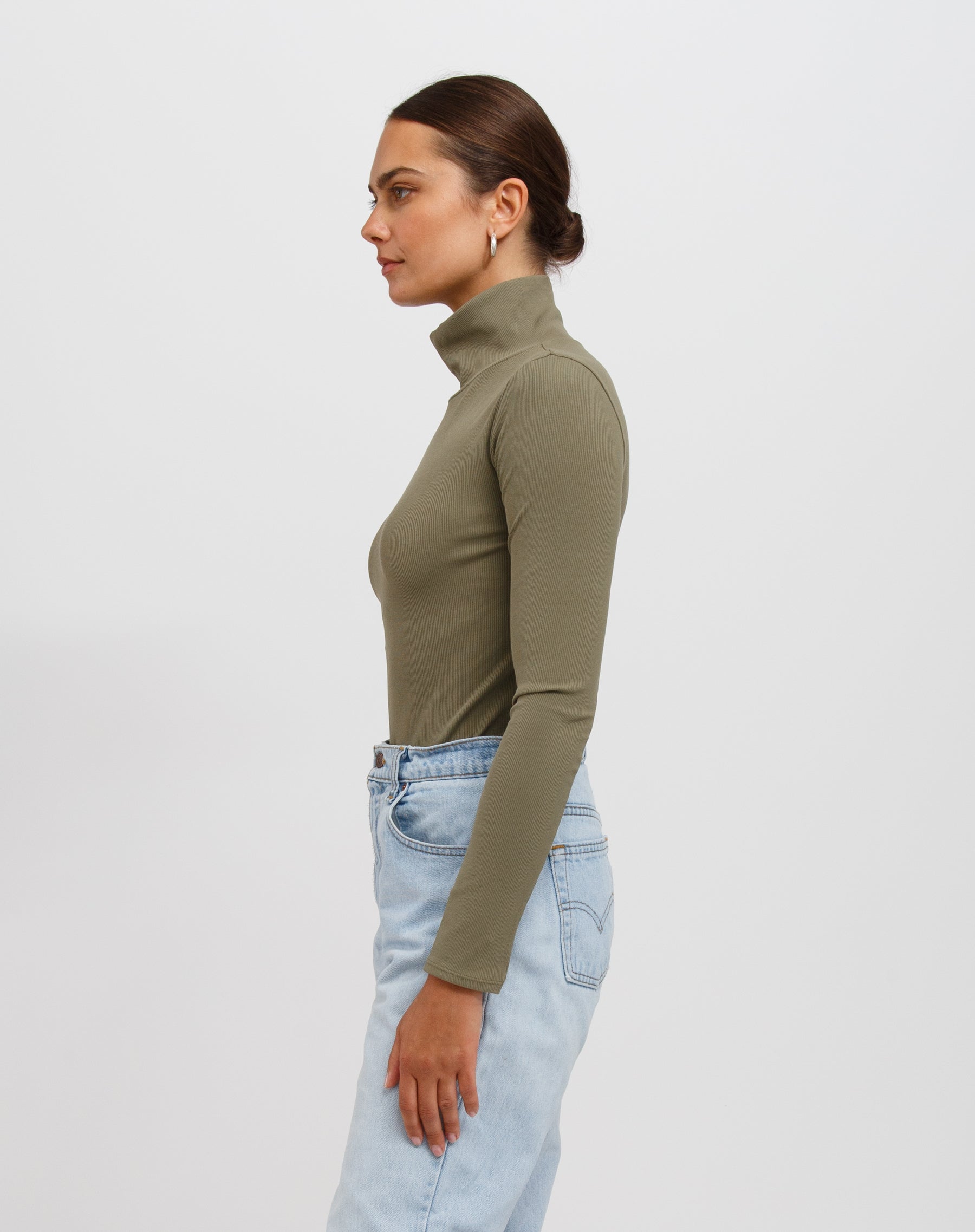 Ribbed Turtle Neck