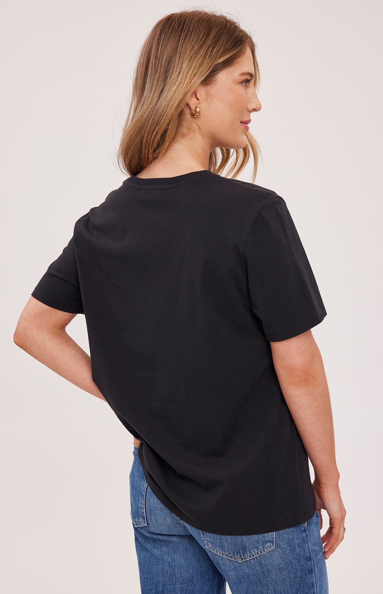 Victoria T-Shirt