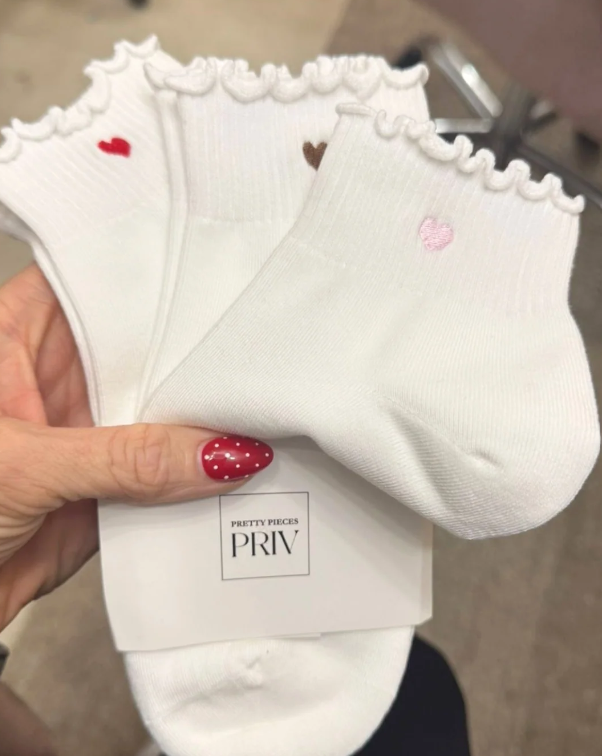 PRIV Sweetheart Socks 3 Pack Red, Espresso, PInk