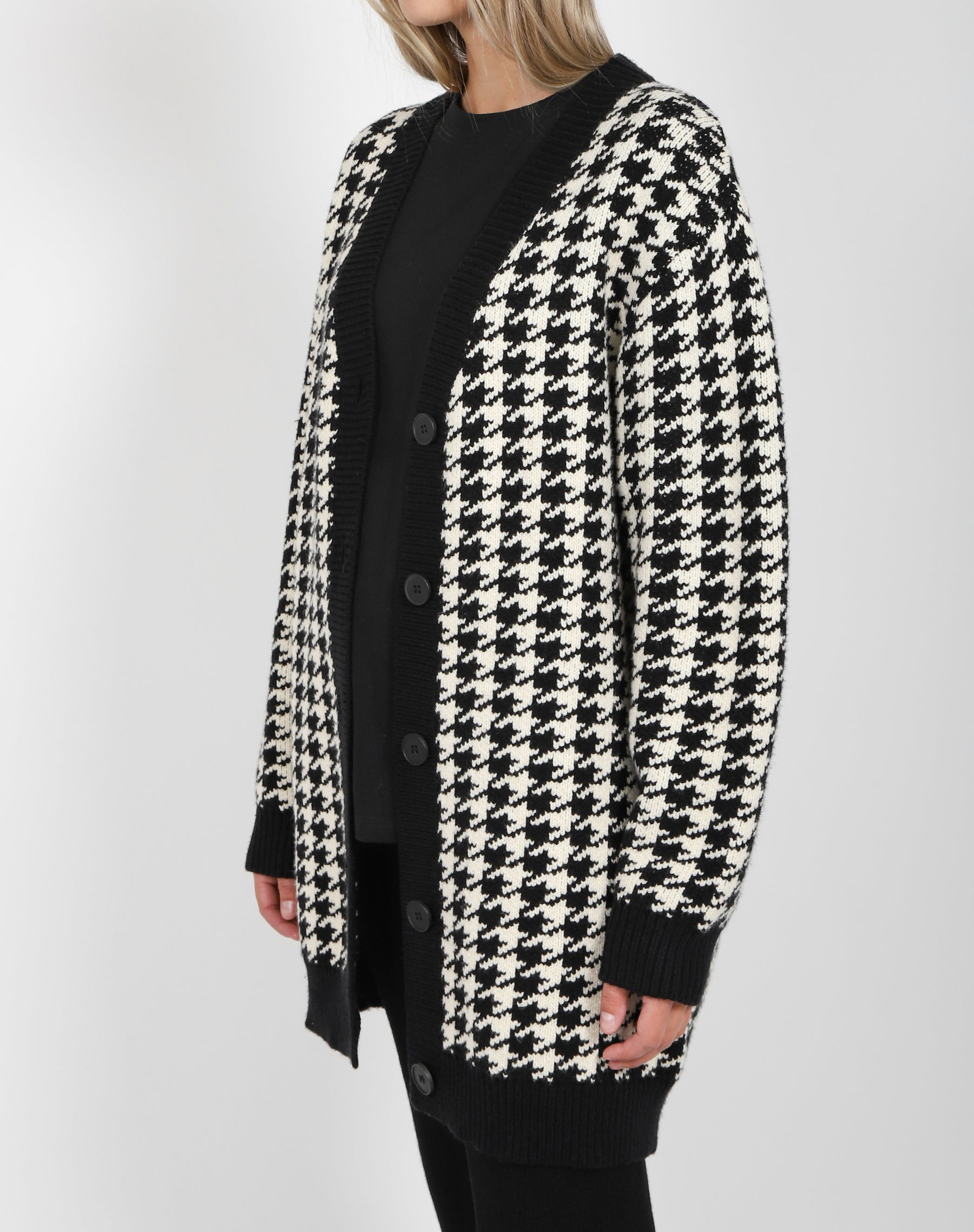 The Houndstooth Knit Cardigan | Black and Cream